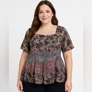 Empire waist vintage floral boho top size 1X 90s 
Whimsical Fairy babydoll boho